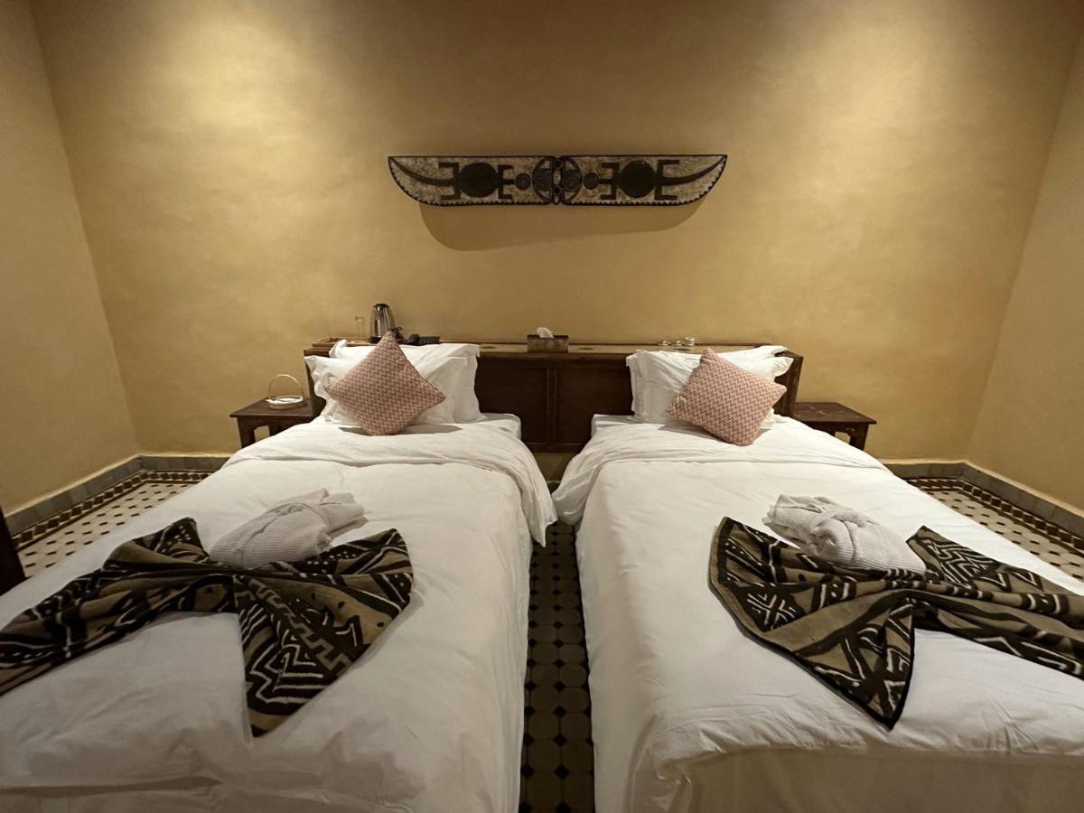 Hotel Riad Xaluca Мерцуга Екстериор снимка