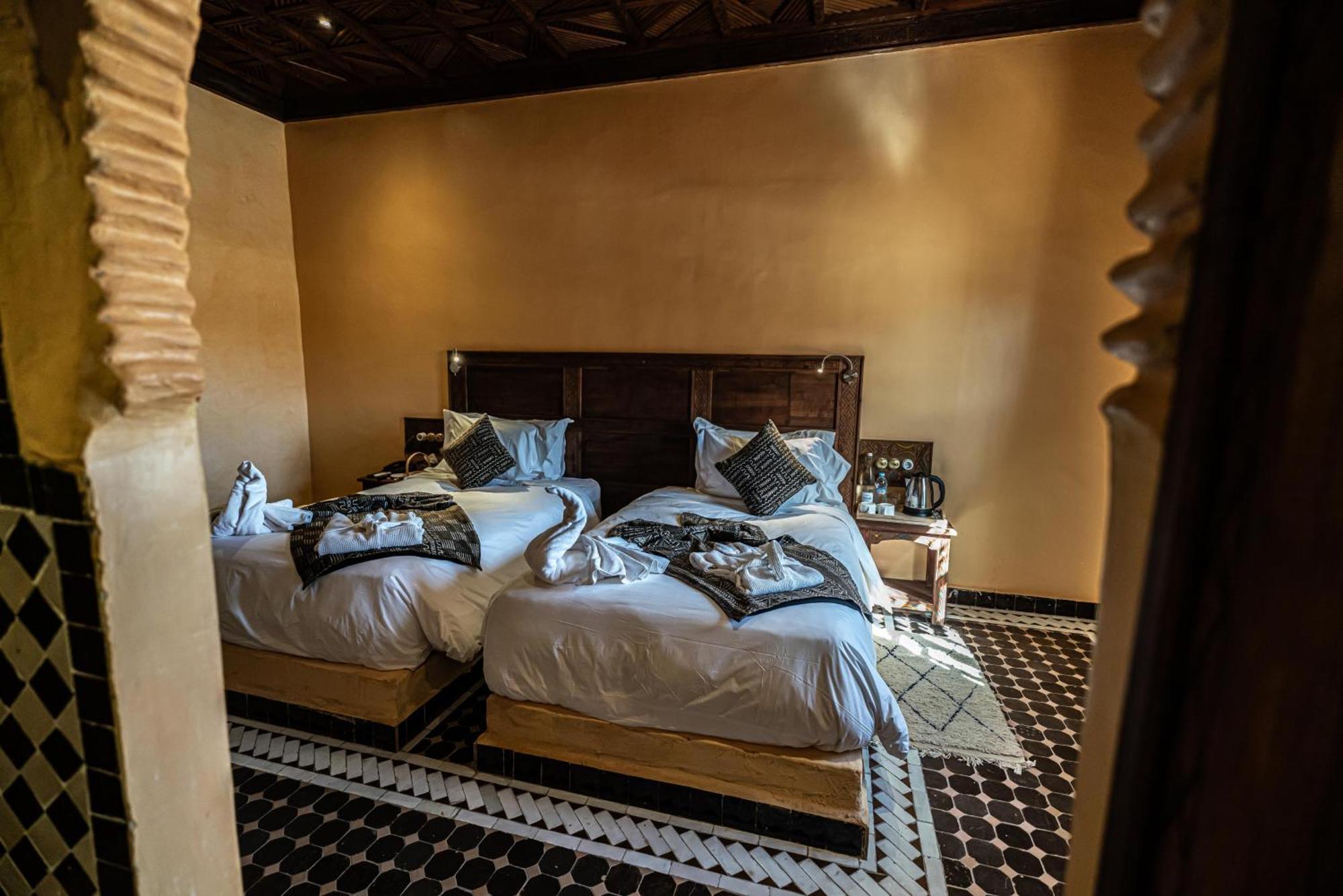 Hotel Riad Xaluca Мерцуга Екстериор снимка