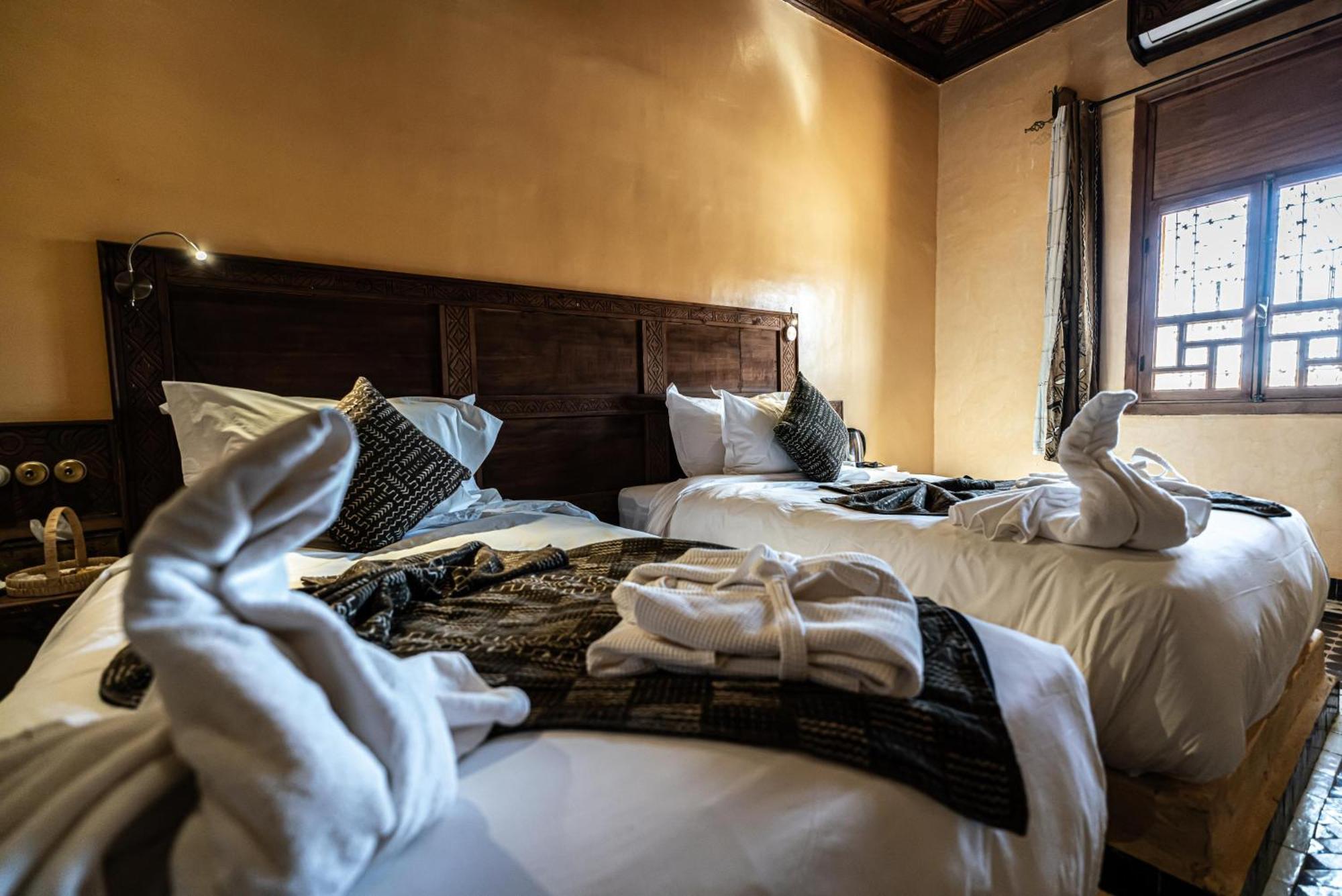 Hotel Riad Xaluca Мерцуга Екстериор снимка