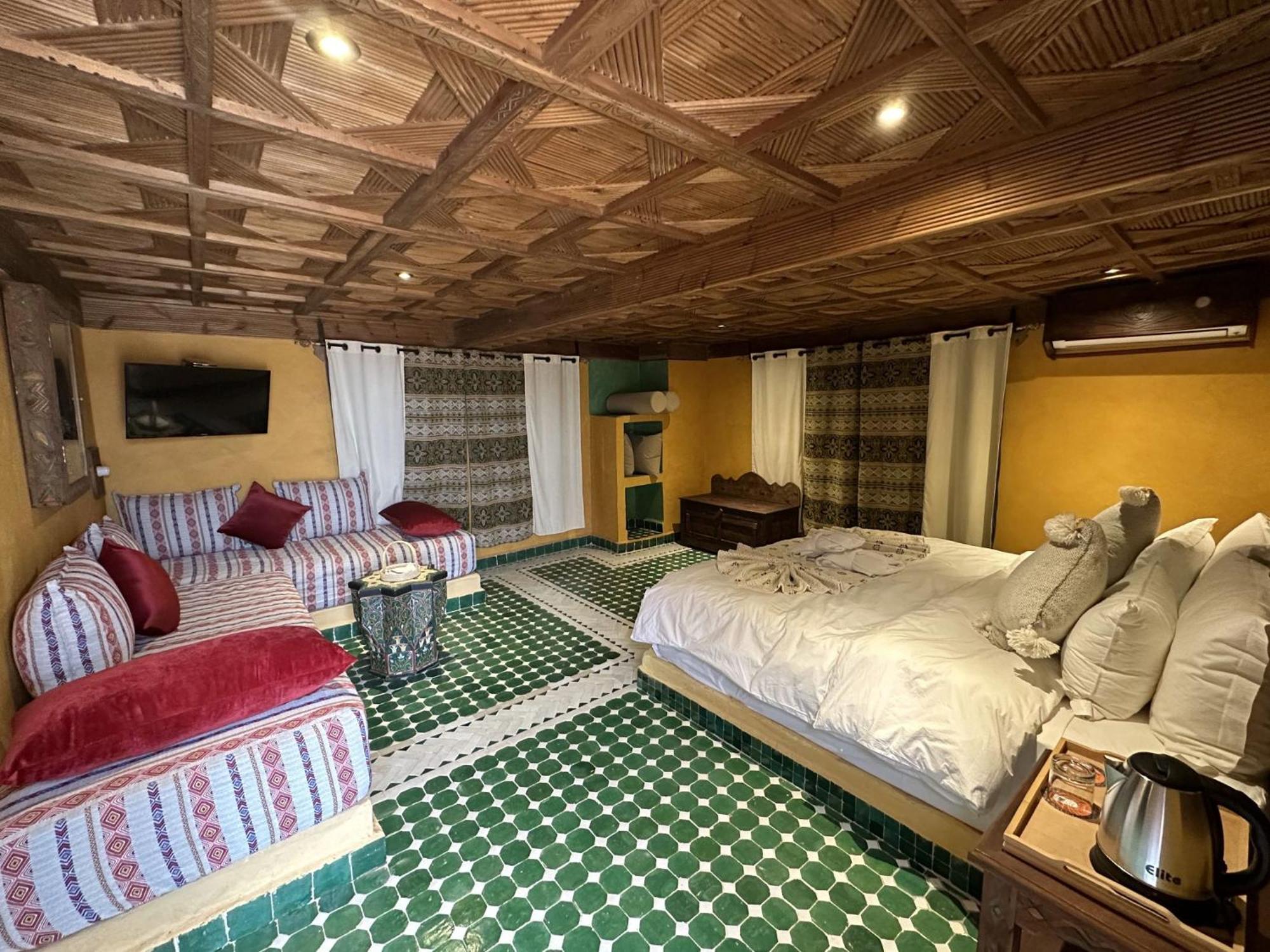 Hotel Riad Xaluca Мерцуга Екстериор снимка